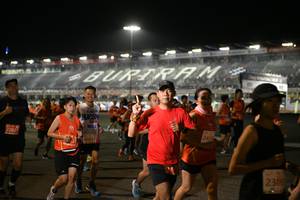 BIB: 2011, 2020, 2282, 245, 230
                            <button type="button" onclick="openModal(10652034)" class="btn btn-primary btn-sm float-right btn-popup" data-toggle="modal" data-target=".modal-high-quality">
                        <i class="fas fa-shopping-cart"></i> Add to Cart
                    </button>
                                            <button type="button" onclick="isThisMe(10652034, true)" class="btn btn-success btn-sm float-right btn-popup btn-isme hidden" data-toggle="tooltip" data-placement="bottom" title="นี่คือรูปของคุณใช่ไหม คลิกที่นี่เพื่อเอาเข้าอัลบั้ม">
                        <i class="fas fa-plus"></i> Add to album
                    </button>
                    <button type="button" onclick="isThisMe(10652034, false)" class="btn btn-warning btn-sm float-right btn-popup btn-isnotme hidden">
                        <i class="fas fa-ban"></i> Remove from album
                    </button>